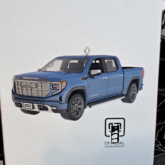NEW 2024 Hallmark Keepsake 2023 GMC Sierra Denali Die-Cast Metal Truck Ornament - Picture 4 of 10